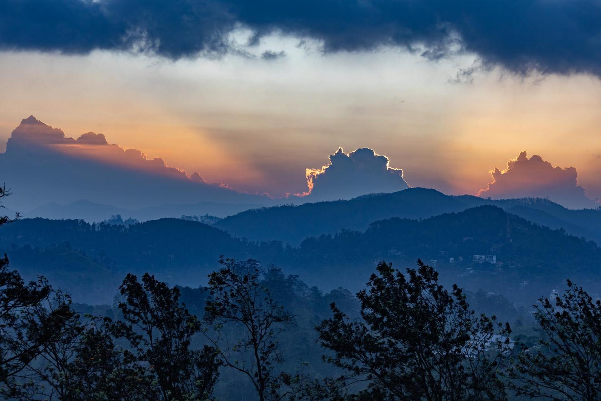 Ella Mountain Palace ภายนอก รูปภาพ