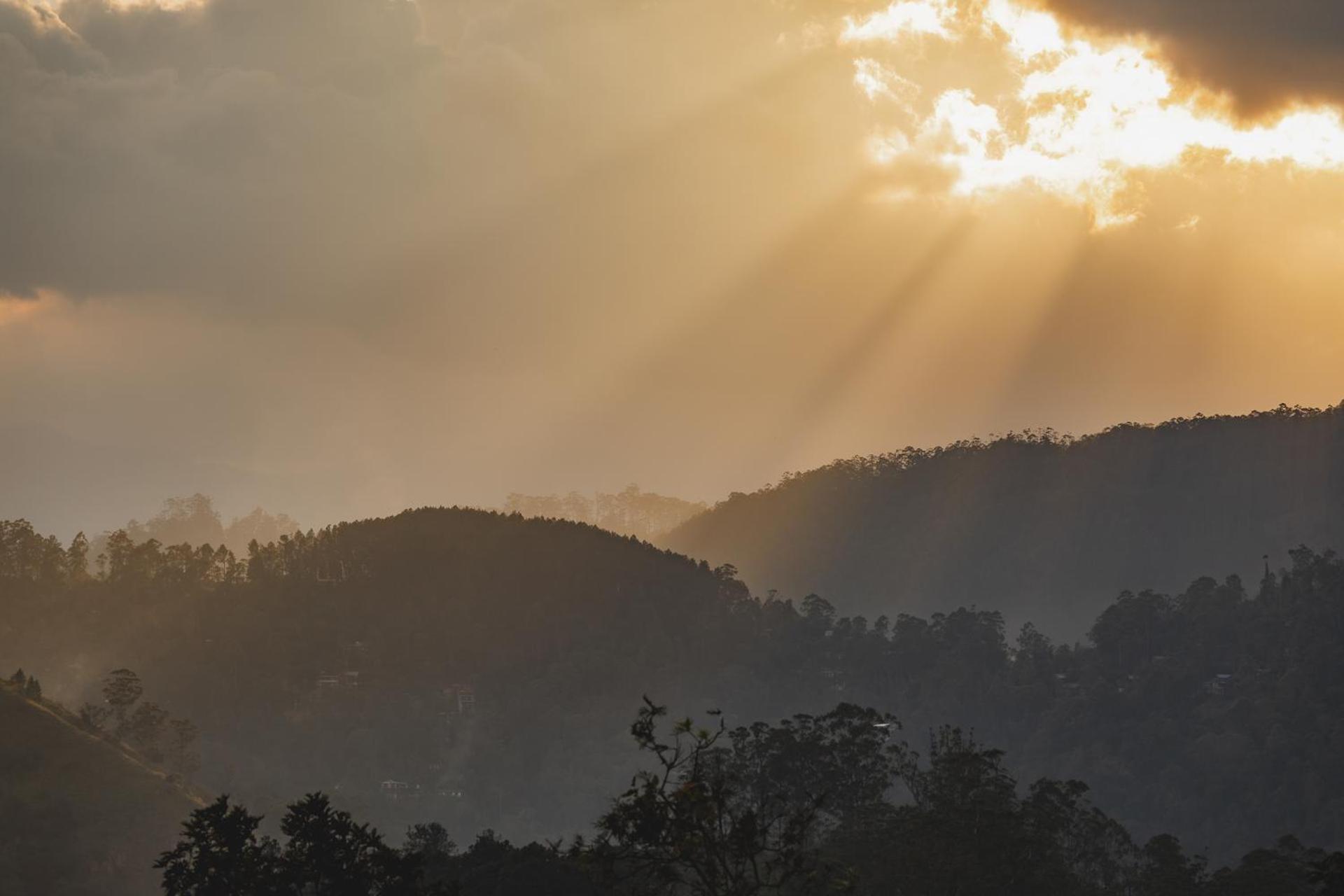 Ella Mountain Palace ภายนอก รูปภาพ