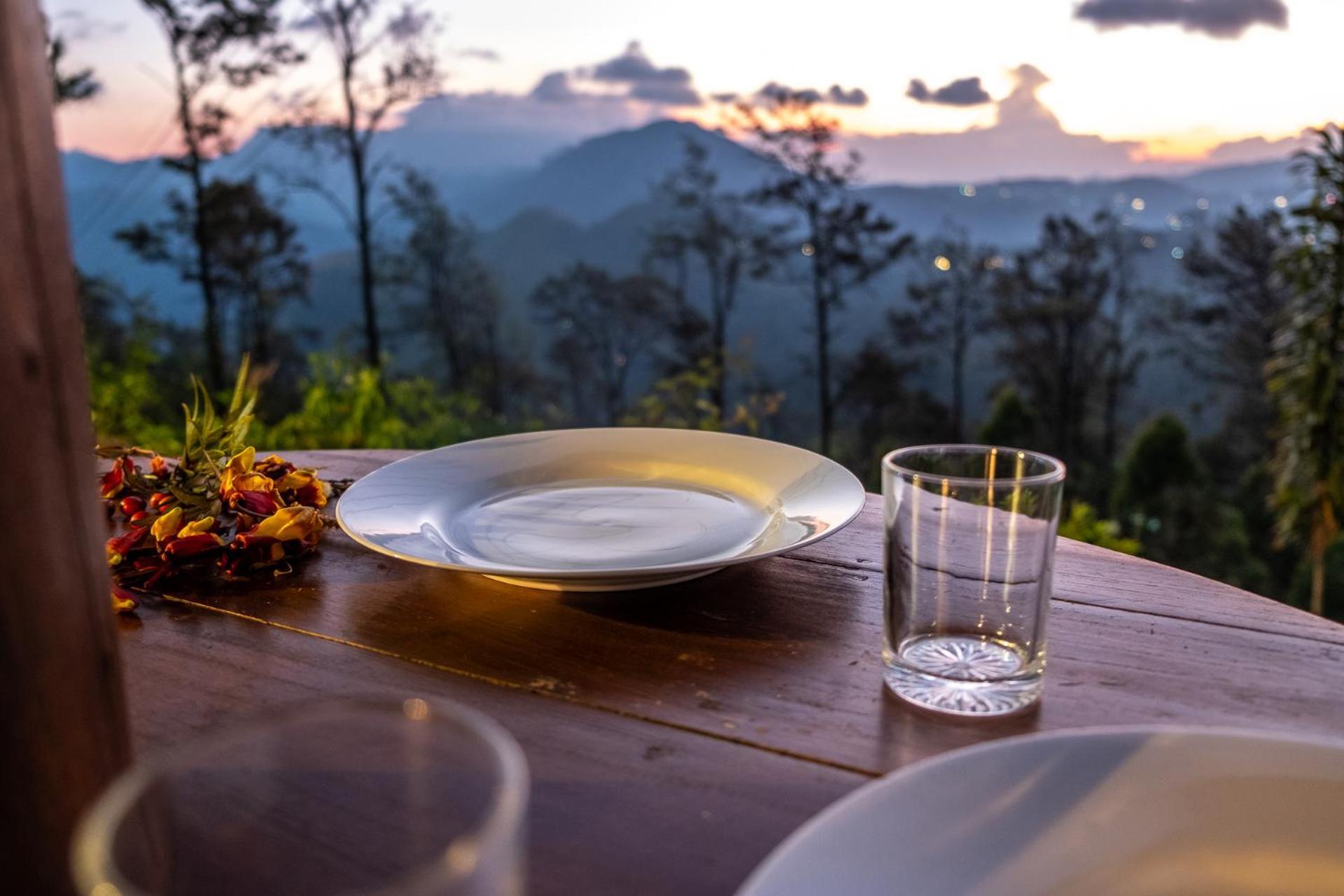Ella Mountain Palace ภายนอก รูปภาพ