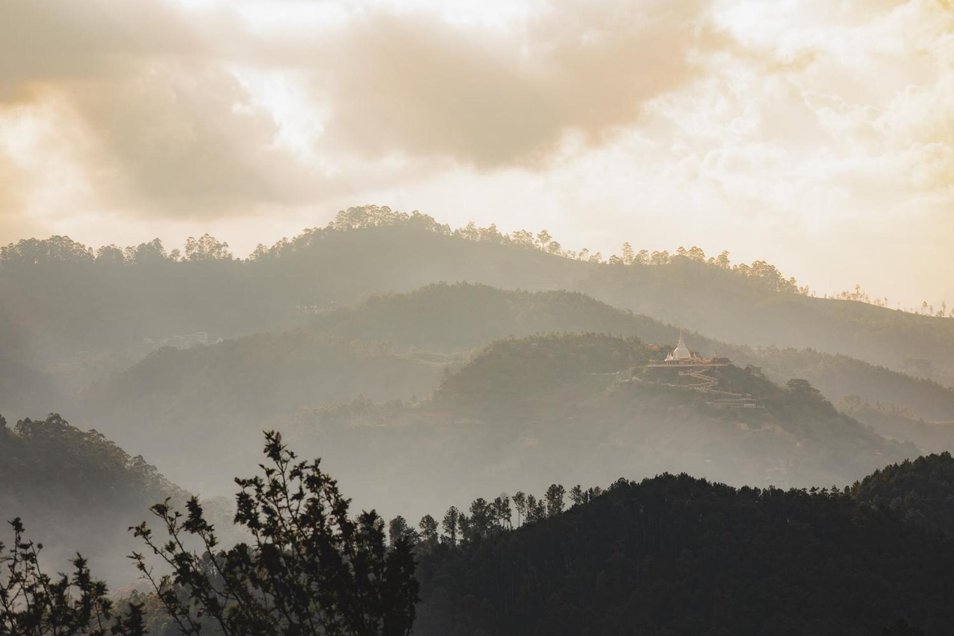 Ella Mountain Palace ภายนอก รูปภาพ